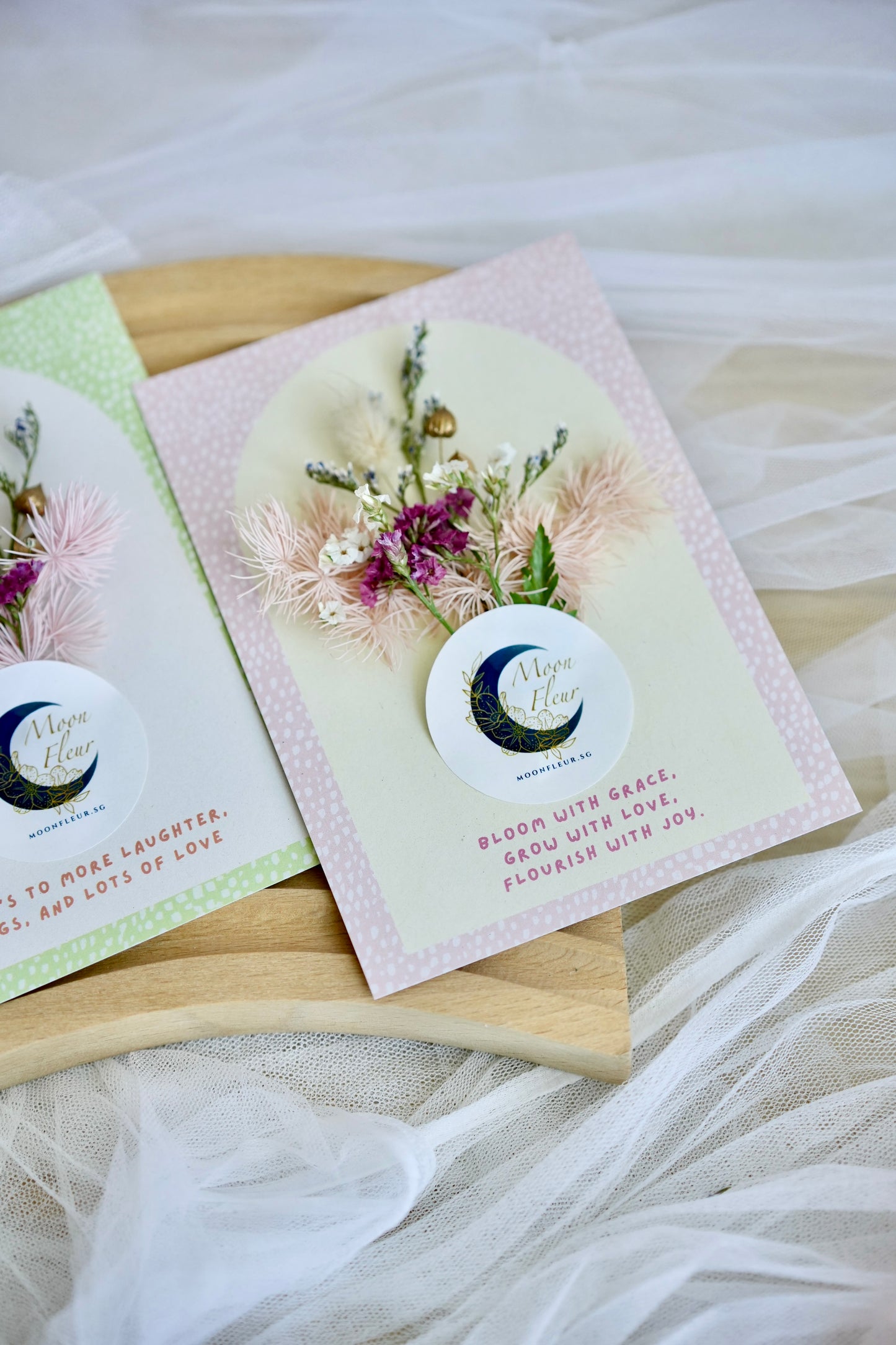 Preserved Floral Greeting Card
Moon Fleur Singapore