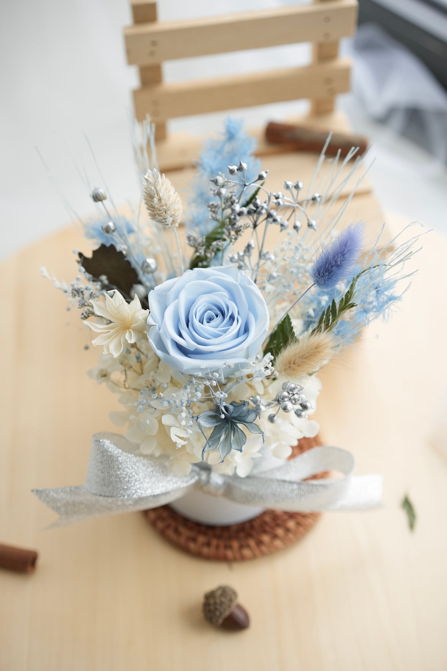 Silver Lullaby - White Small Bloom Box