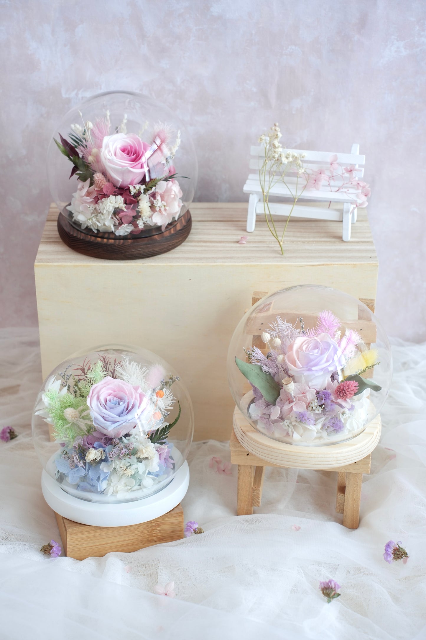 Elora Love Floral Glass Dome