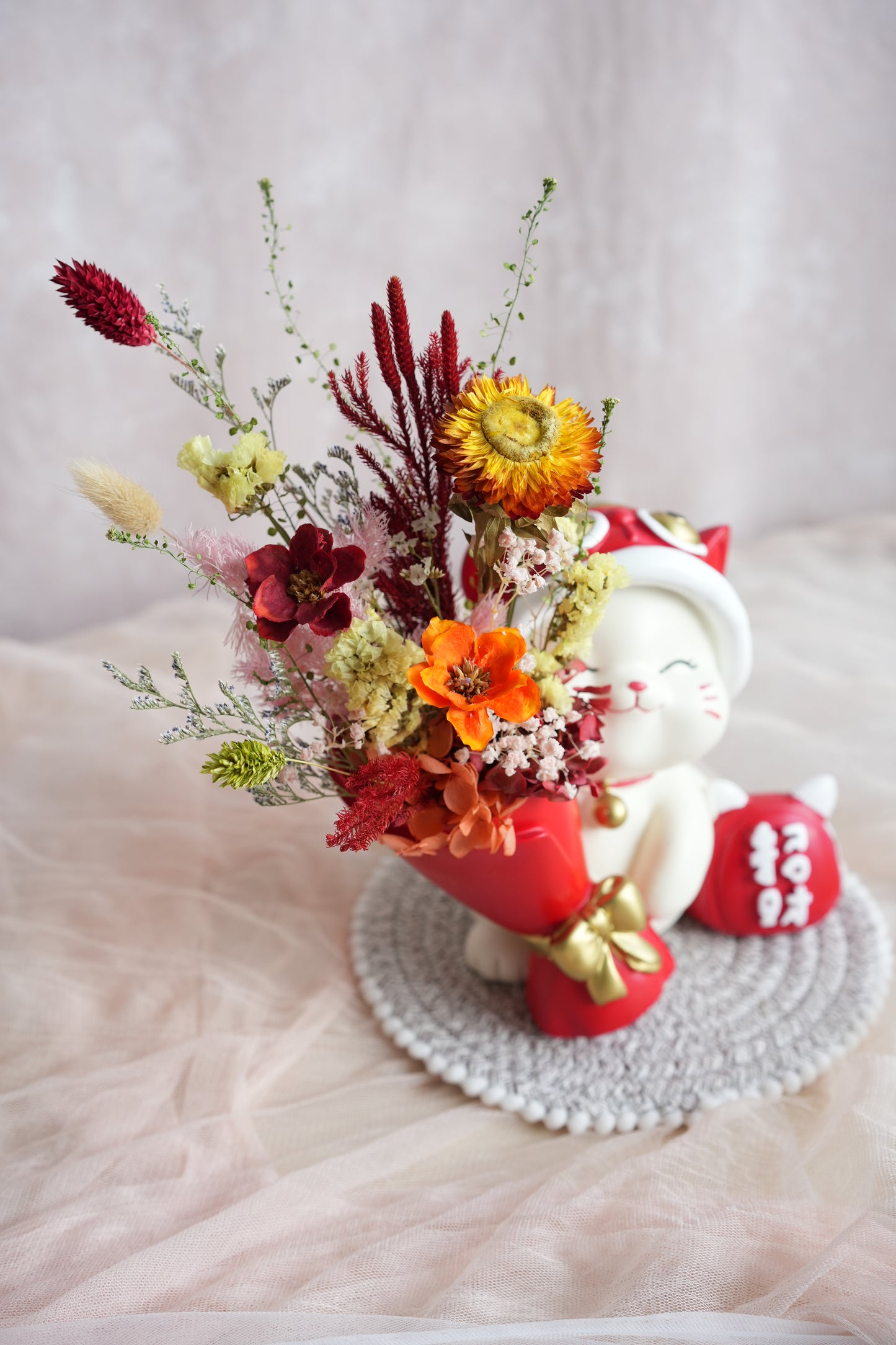 春禧招财 Auspicious Fortune Cat Flower Vase