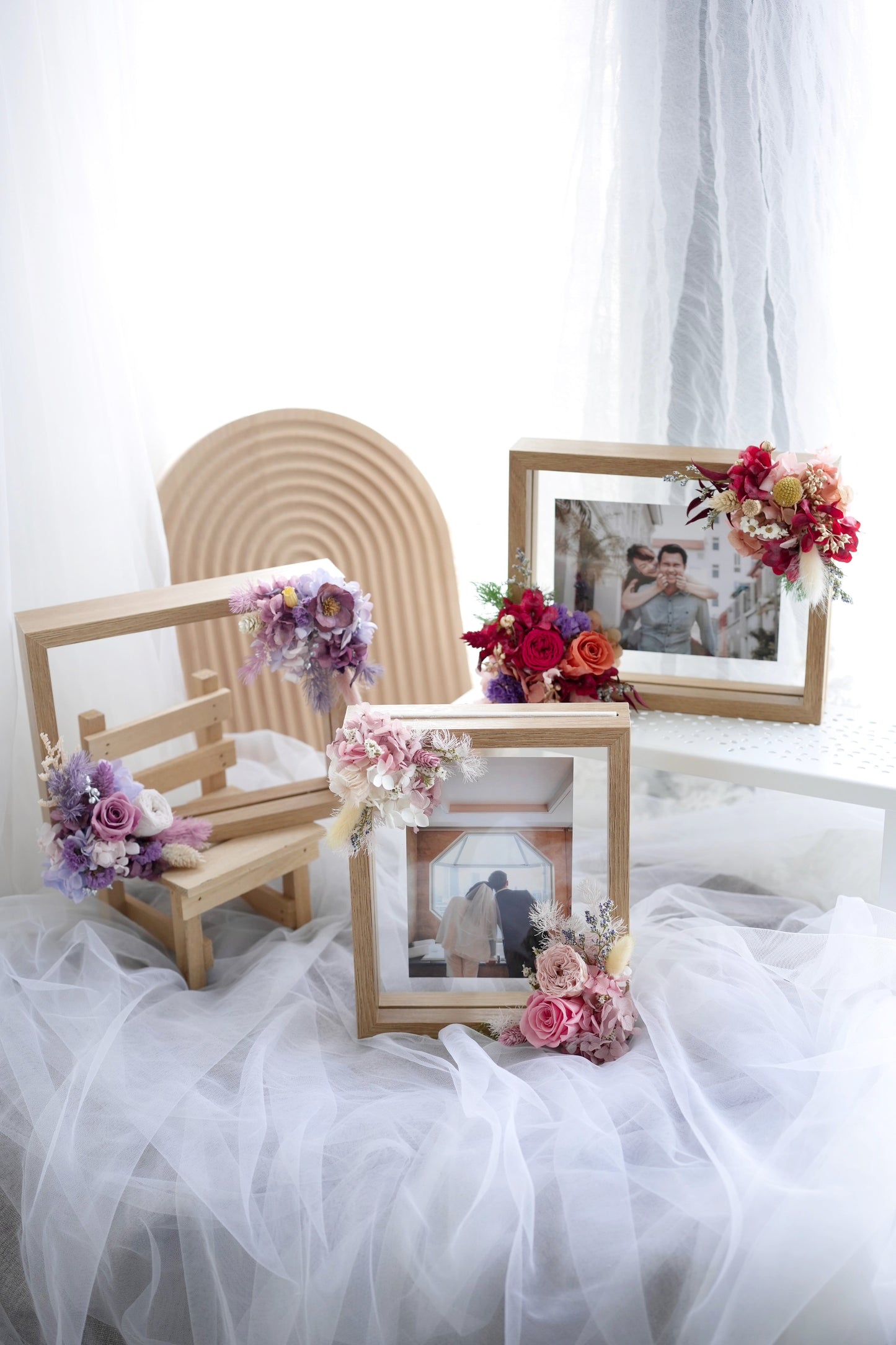Floral Photo Frame - Blushing Bliss