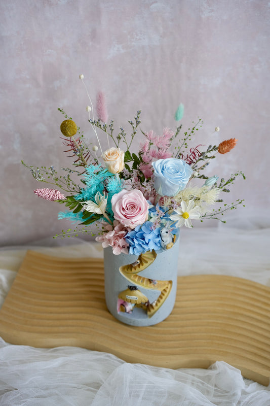 Pastel Bunny Vase 
Moon Fleur Singapore