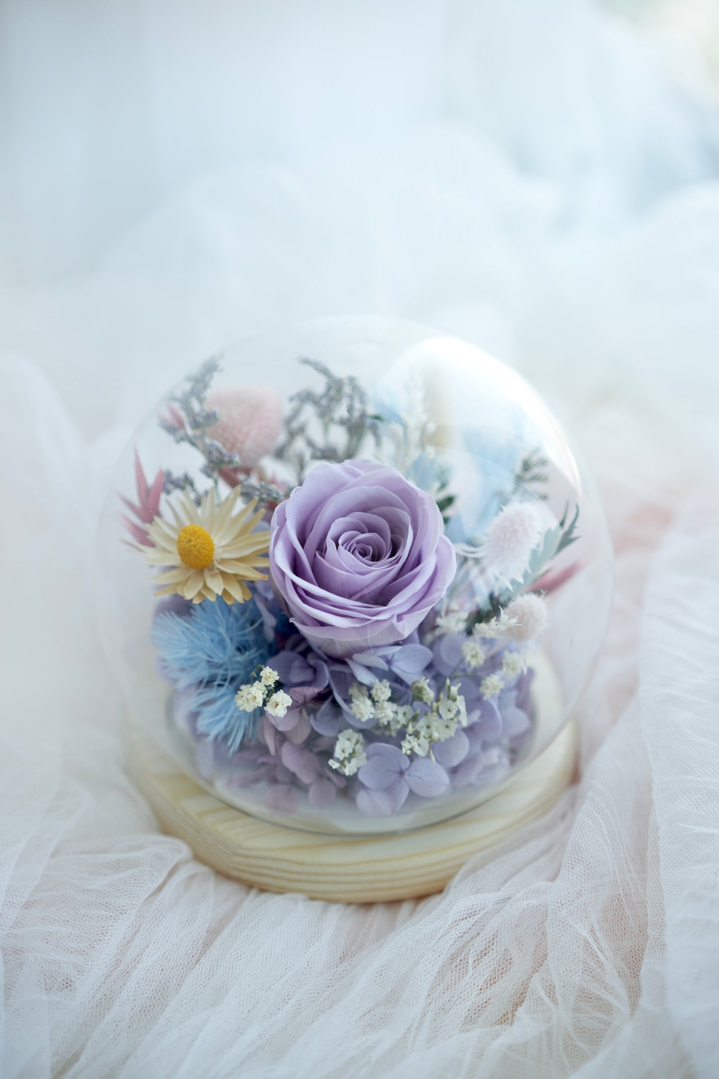 Graceful Summer Glass Dome