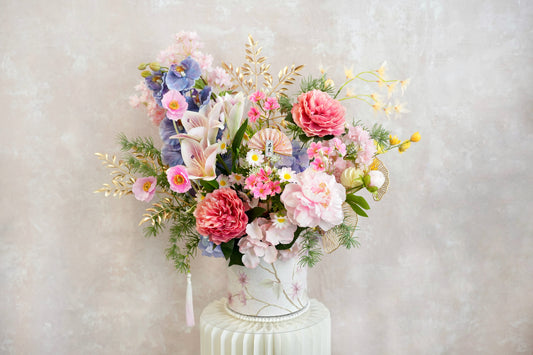 [Limited] Blooms of Happiness Flower Vase