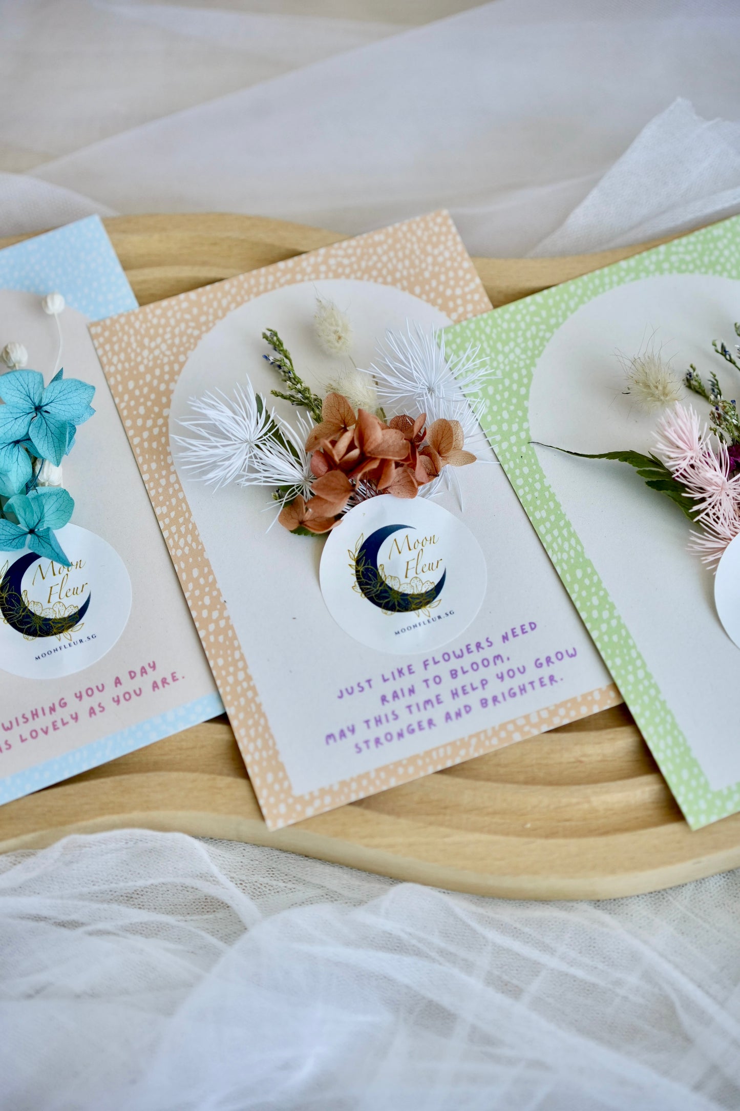 Preserved Floral Greeting Card 
Moon Fleur Singapore
