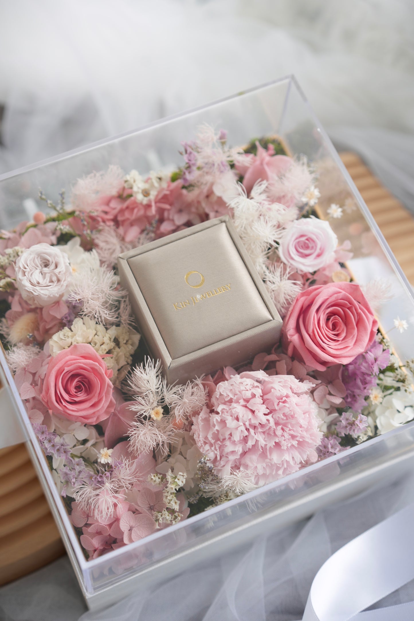 [Pre-Order] Kin Jewellery x Moon Fleur Preserved Flower Box