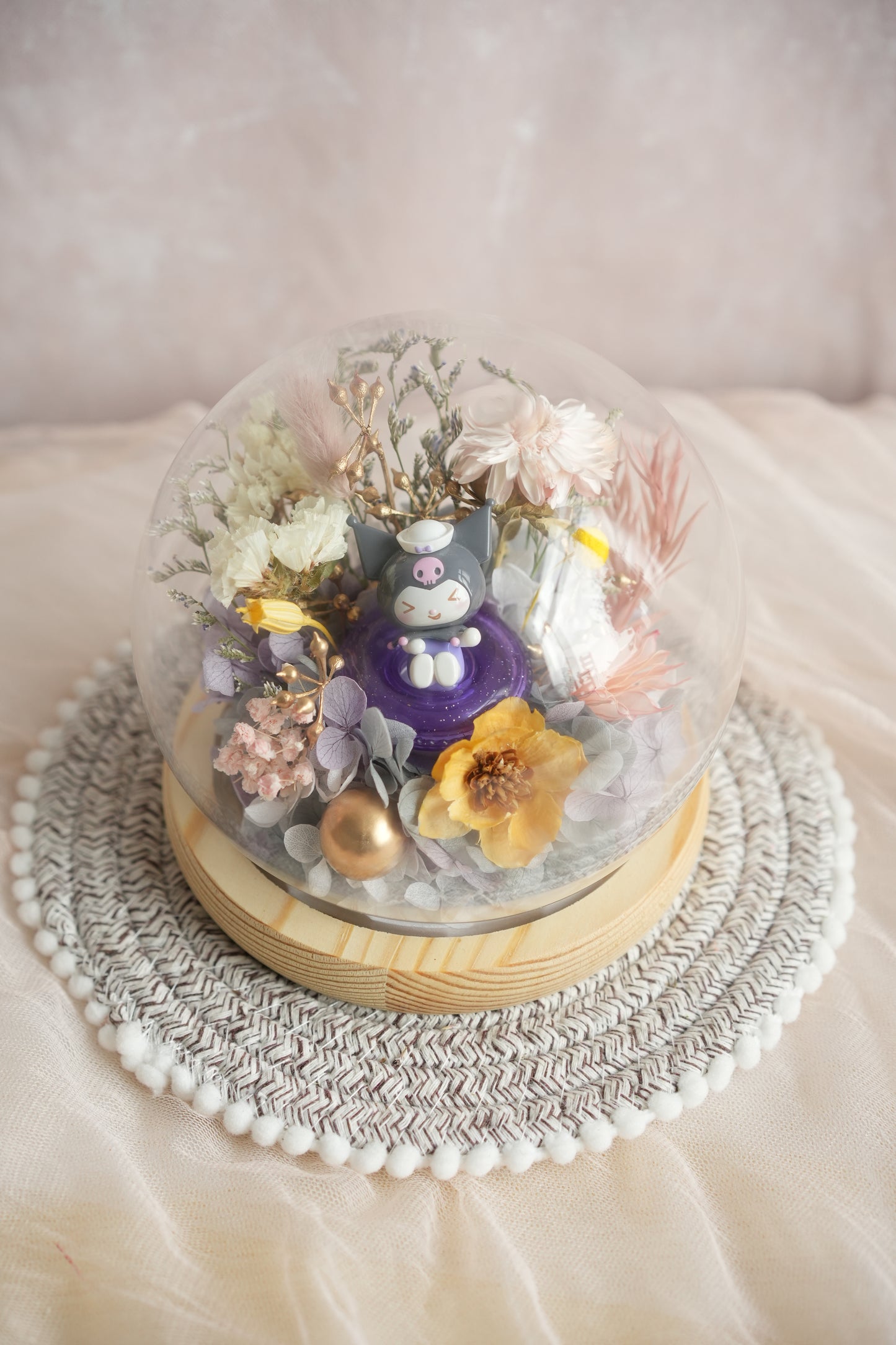 [Limited Edition] Sanrio Flower Dome - Kuromi Swimming Float Series