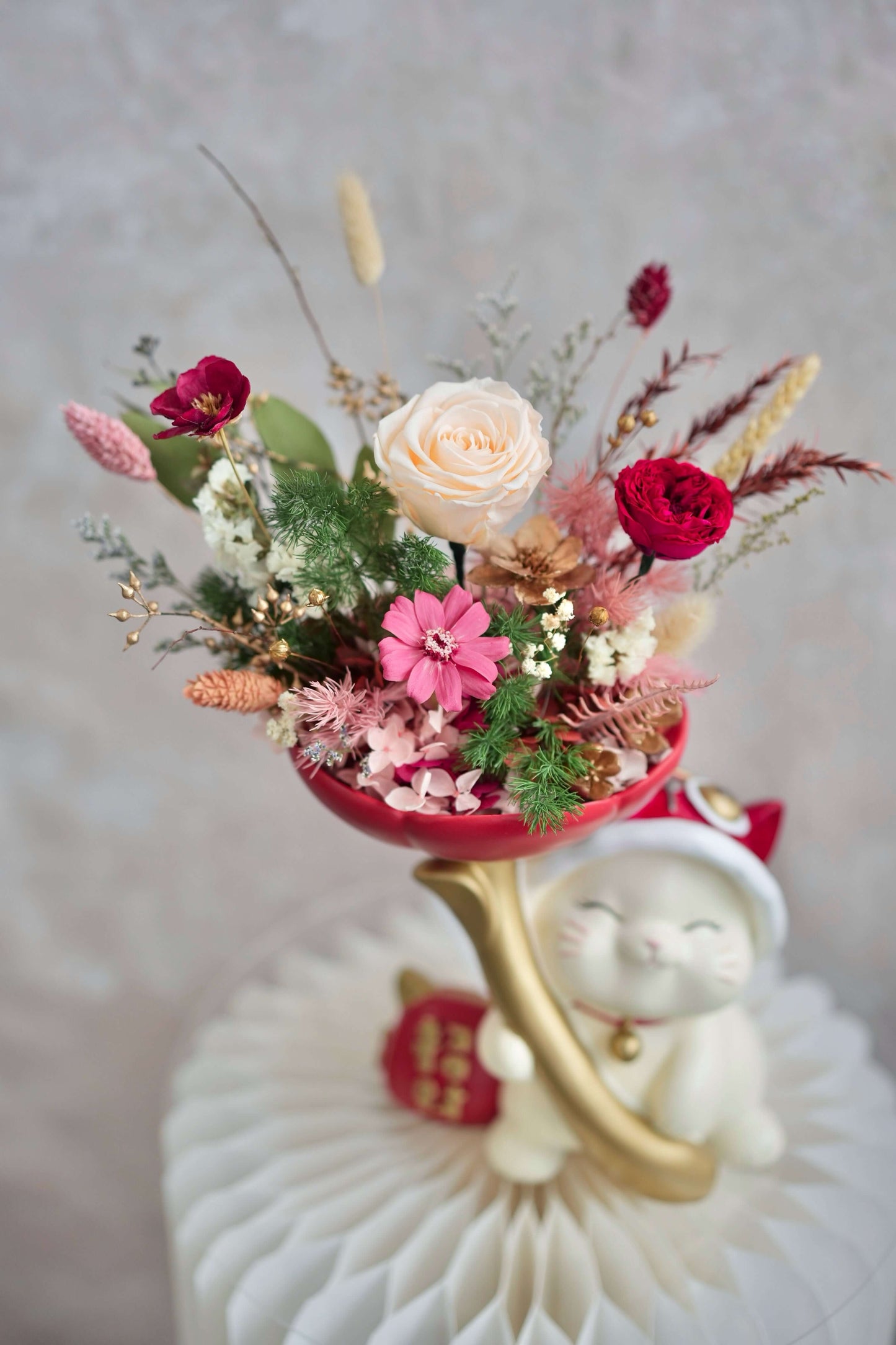 [Pre-Order] Auspicious Fortune Cat Flower Vase