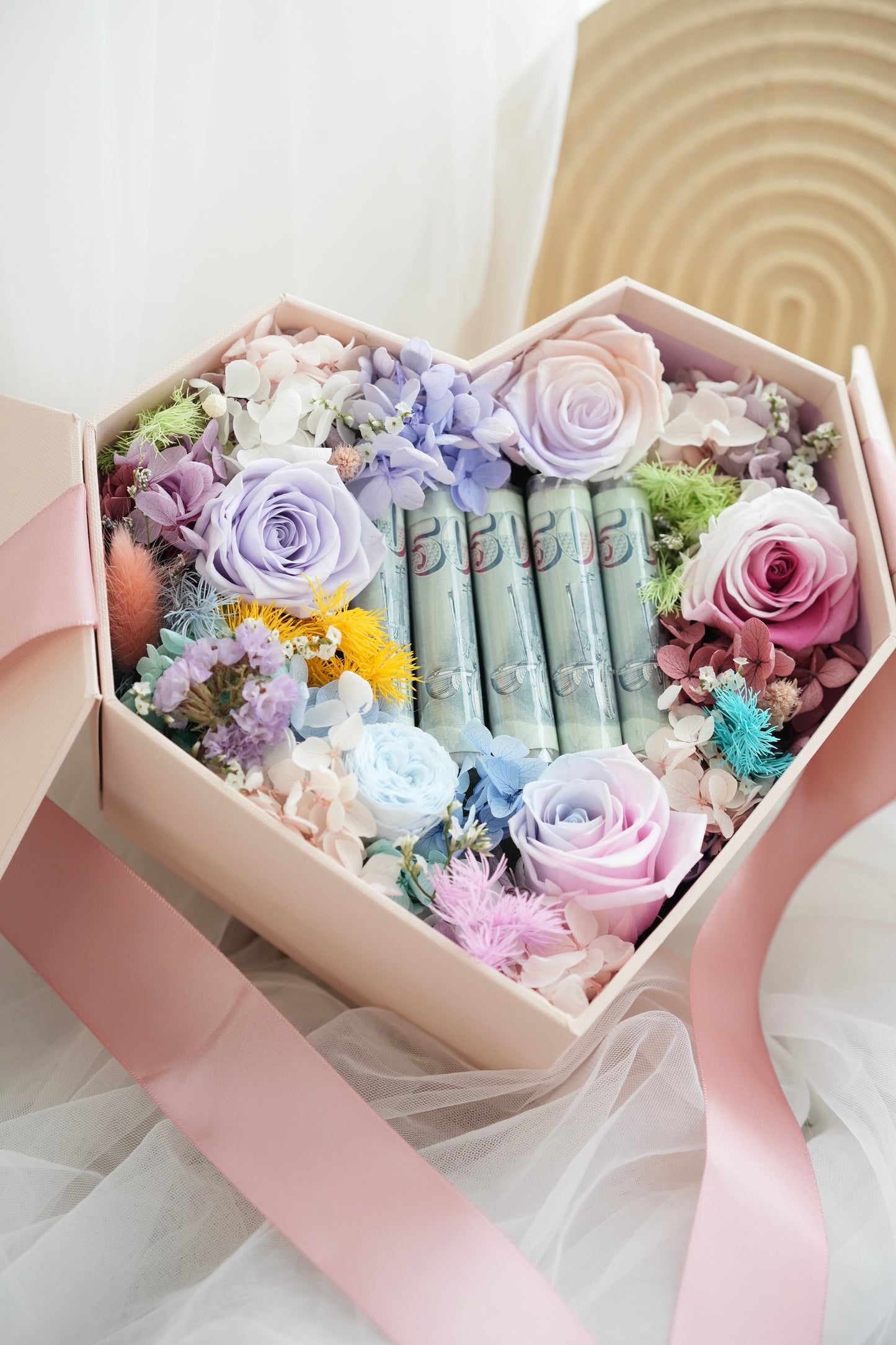 Blooming Love Flower Money Gift Box