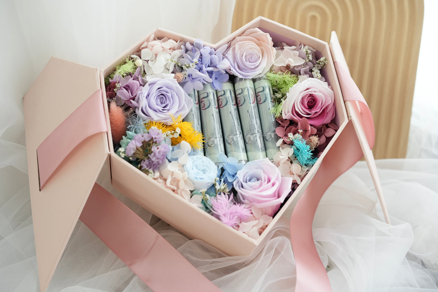 Blooming Love Flower Money Gift Box